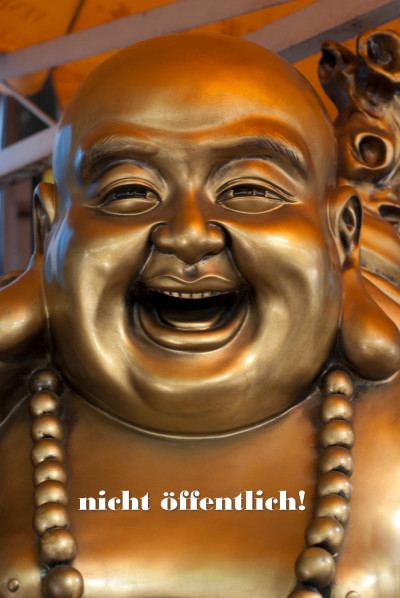 Lachender Buddha (credits: mdhamka on DeviantArt)
